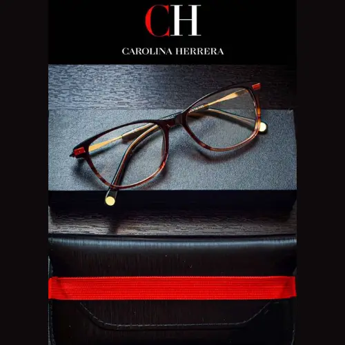 Carolina Herrera en Opticarlos Medellín, foto 3